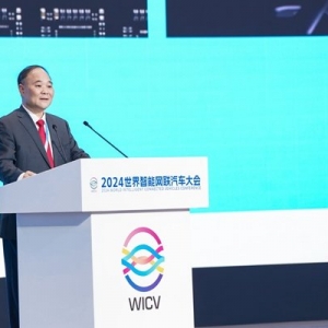 李书福：智能化加速成为中国汽车核心竞争力