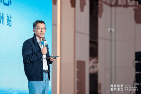 温州市汽车流通行业协会秘书长 胡向东