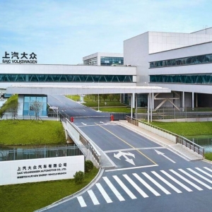 “四十不惑” 上汽大众再破局：股东双方进入技术共创阶段，2026年起多款新品将落地 ...