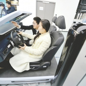 2025汽车与智驾・智享未来报告丨安全疑云下的智驾消费：购车者在“信任”与“担忧”间 ...