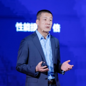 生成式AI的“安全溢价”与生态竞争  专访亚马逊云科技陈晓建：我们不打极致的“价格战 ...