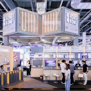 直击WAIC 2025丨“内地场景验证+香港国际输出”成AI协同新范式 数码港：核心在数据互 ...