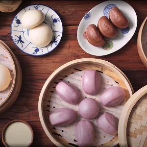 7月30日财经早餐：金价3330关口静待美联储决议，贸易谈判乐观预期助力，油价上涨超3% ...