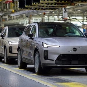 沃尔沃全新XC70正式量产下线，8月27日即将开启预售