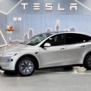 Model Y L全国首批交付正式开启