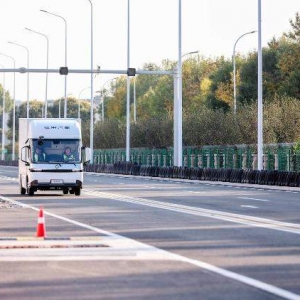 9月销量大涨60%！新能源轻卡持续走高，车企加速布局抢增量