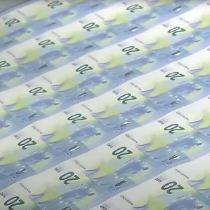 美元展望：受CPI预期与贸易风险升温推动走强