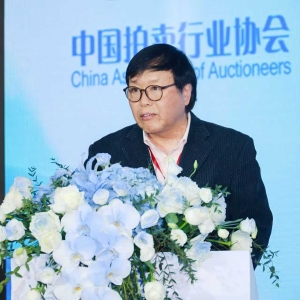 成交额近500亿！机动车拍卖两项标准落地  新能源拍卖有望开启“万亿级”市场空间 ...