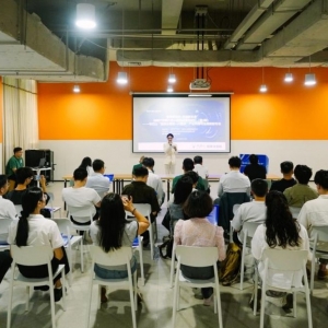 让“青年创业梦”落地生根 10个“好苗子”加入“马驹计划” ...