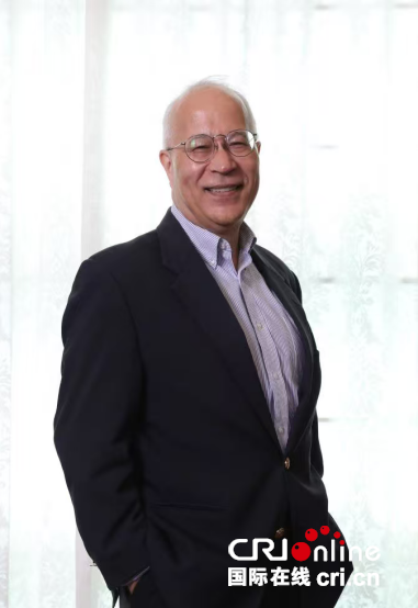 美国知名时事评论员：“十五五”规划生动体现中国的制度优势与不竭的内在活力_fororder_图片1