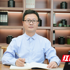 灼见 | 30年品牌如何“圈粉”Z世代？ 福湘木业董事张博解码年轻化战略 ...