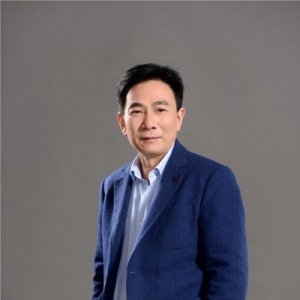 前瞻2025｜美迪装饰钟菊成：以设计为翼，领航高定全案新赛道 ...