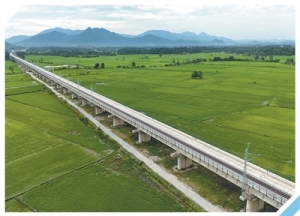 携手构建亚太共同体 ——国际社会热切期待APEC“中国时间”