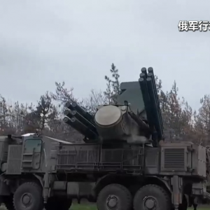 俄称多战线出击 乌称袭击多处俄方目标