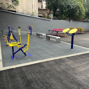 涉及2413户家庭 岳塘区住建局全力推进44个老旧小区改造