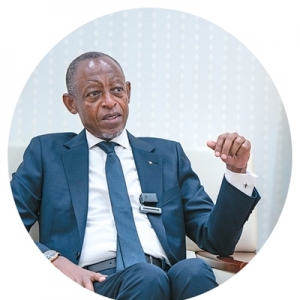 “从手提箱到集装箱，订单规模一路涨”（进博连线）