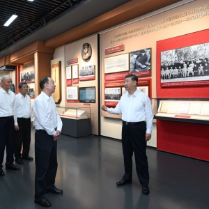 习近平在广东省梅州市考察调研