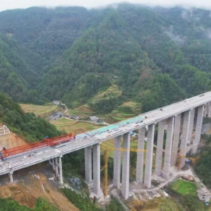 湘桂再添跨省大通道 衡南高速城步至龙胜（湘桂界）段贯通