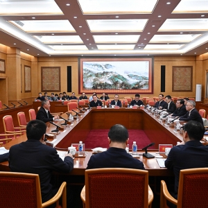 沈晓明接待来访群众