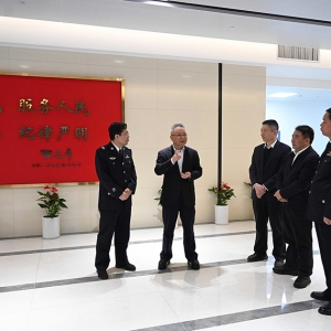 沈晓明专题调研公安工作