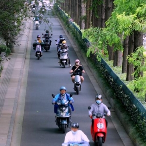 能否搭载儿童？必须安装金属鞍座？电动自行车新国标热点话题追踪 ...