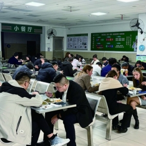 到博物馆“干饭”的风，火热吹到长沙