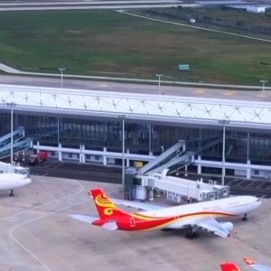 视频丨“雪假”带动冬季出游 机票预订量持续增长