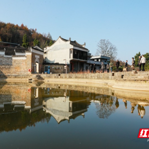 湖南新田：龙家大院古村丽景引客来（组图）