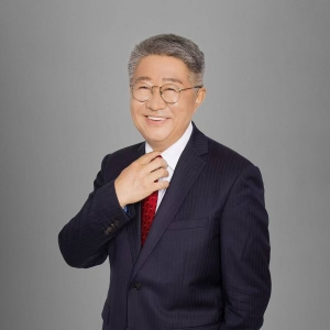 专访中欧赵先德：车企应跳出价格内卷