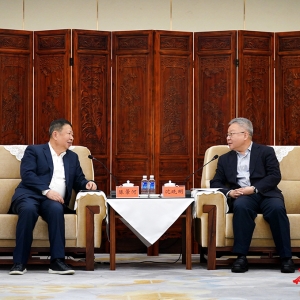 沈晓明与紫金矿业董事长陈景河一行会谈