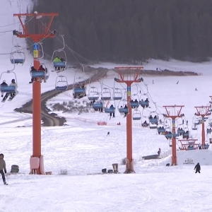 新华视点｜乘冬而起 向雪而行——冰雪经济高质量发展新观察 ...