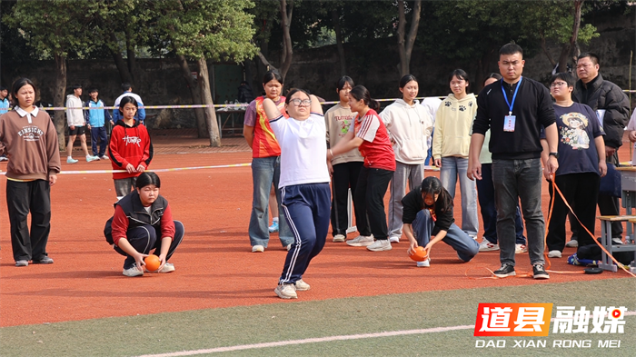 1219青春飞扬展风采 阳光体育铸未来——道县第43届中小学生运动会开幕 (2)3_副本.png